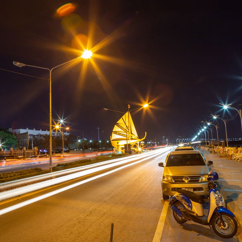 Under Desk Foot Rest
